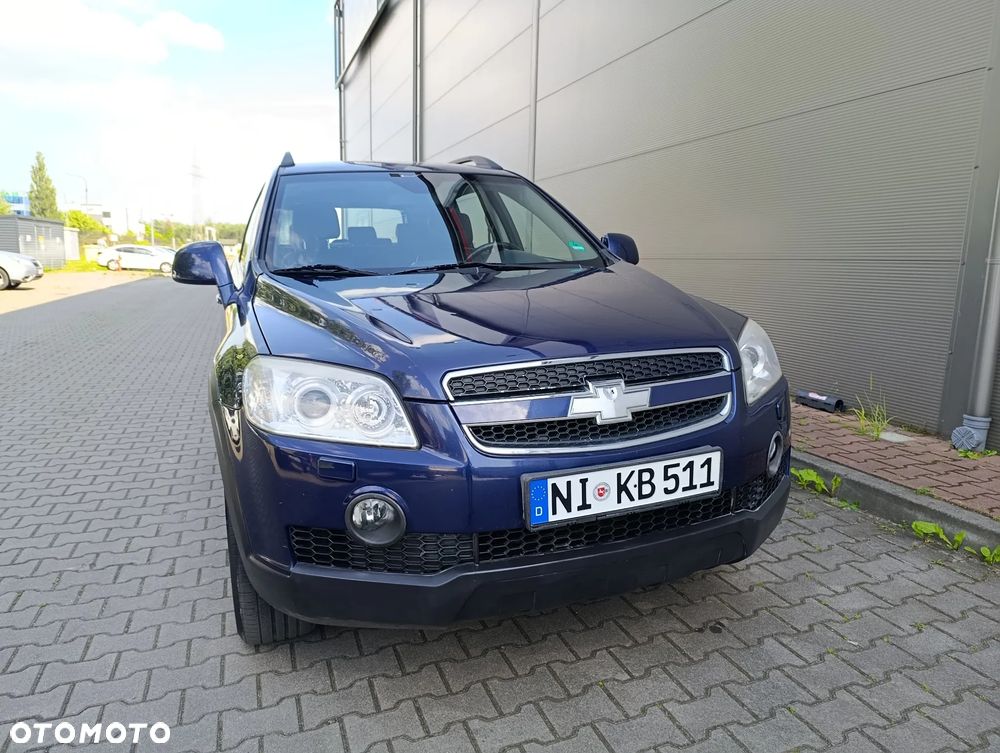 Chevrolet Captiva 2.4 4WD 7 Sitzer LT - 3