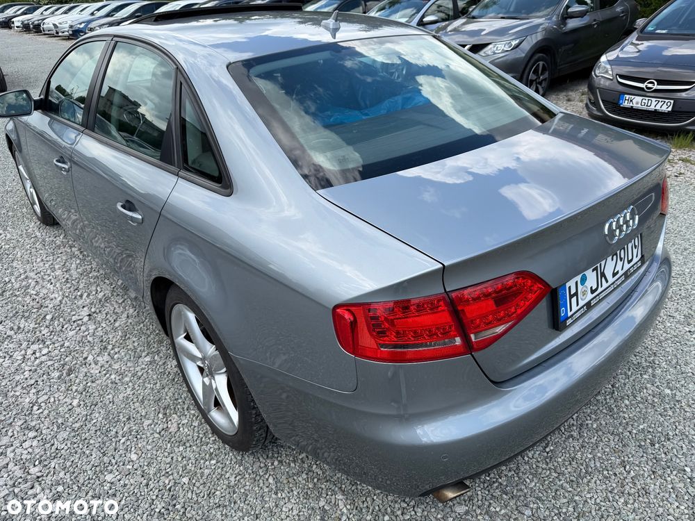 Audi A4 Limousine 3.2 FSI quattro S line Sportpaket (plus) - 12