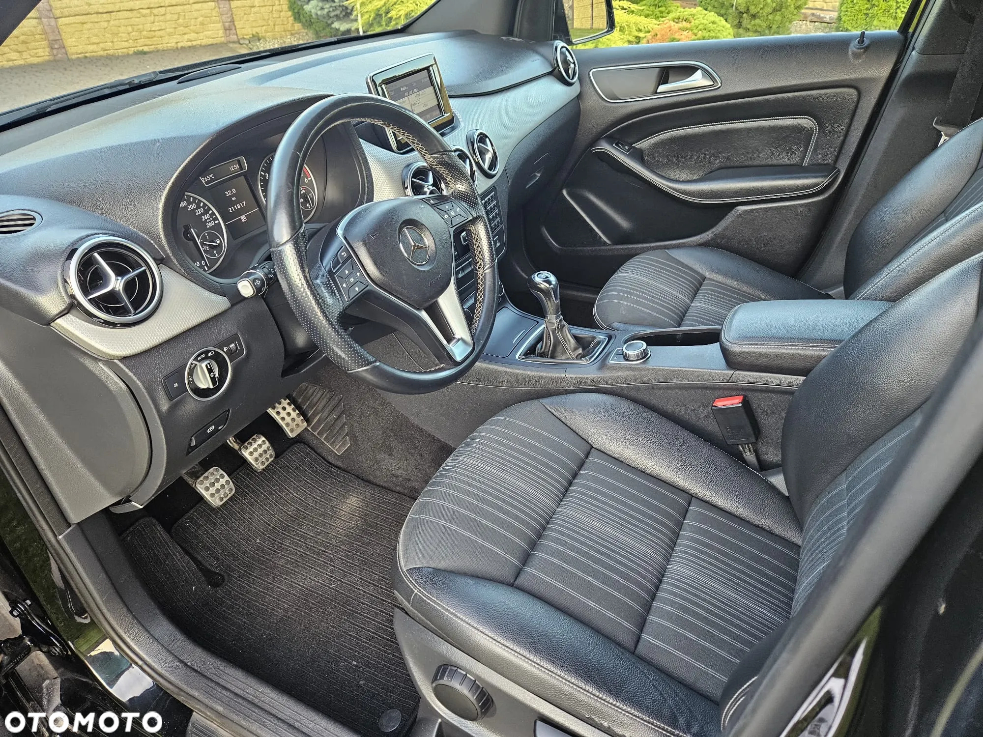Mercedes-Benz Klasa B 180 CDI BlueEFFICIENCY Edition 1 - 11