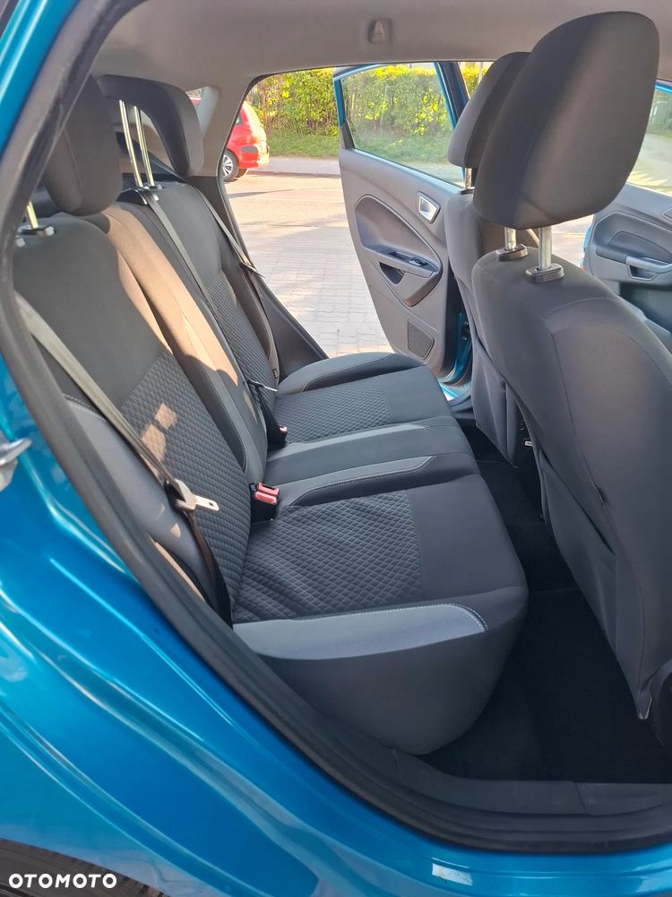 Ford Fiesta 1.25 Silver X Plus EU6 - 24