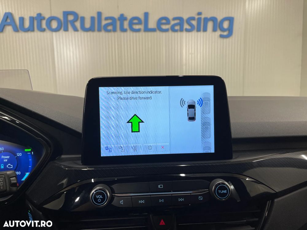 Ford Kuga 2.5 Duratec FHEV AWD ST Line X - 15