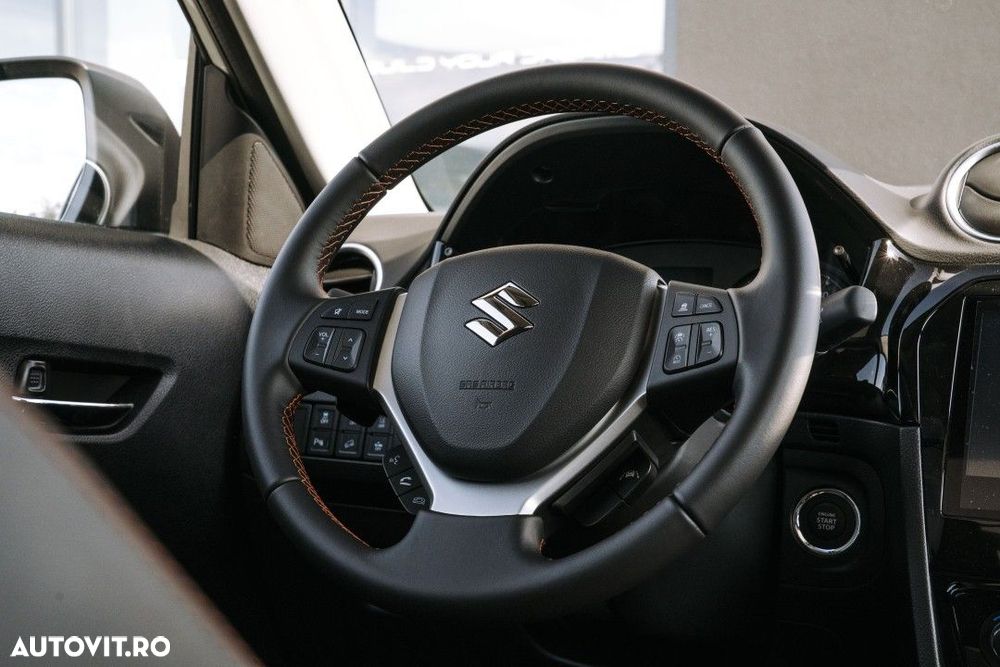 Suzuki Vitara - 12