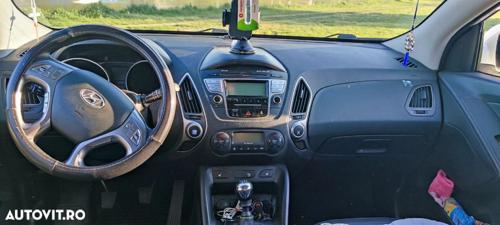 Hyundai ix35 2.0 CRDI 4WD Comfort - 8