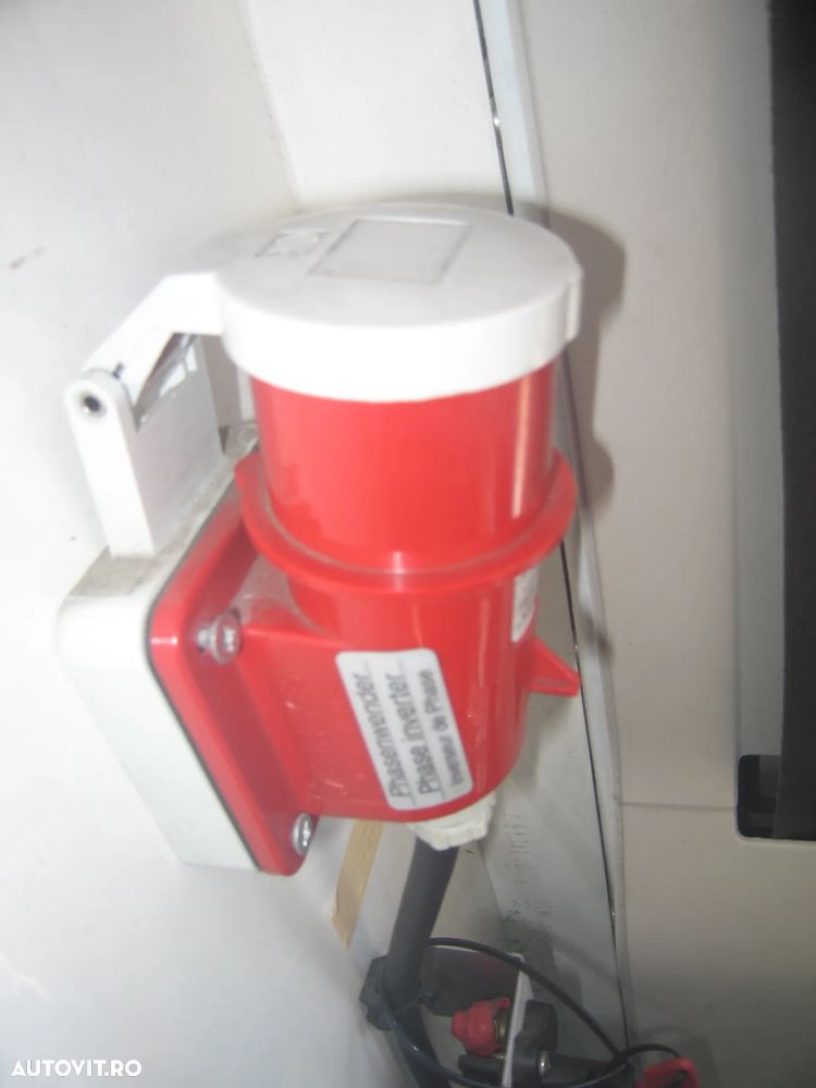 Peugeot BOXER FRIG CARRIER , DOUA CAMERE FRIGORIFICE , PRIZA 220 - 8