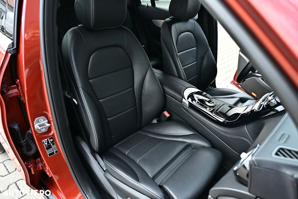 Mercedes-Benz GLC 250 d 4MATIC 9G-TRONIC AMG Line - 34