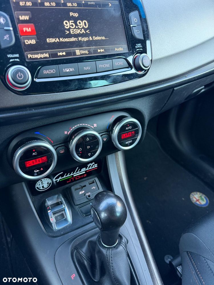 Alfa Romeo Giulietta 2.0 JTDM Exclusive TCT - 12