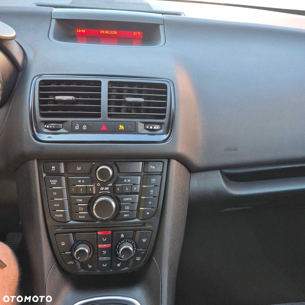 Opel Meriva - 4