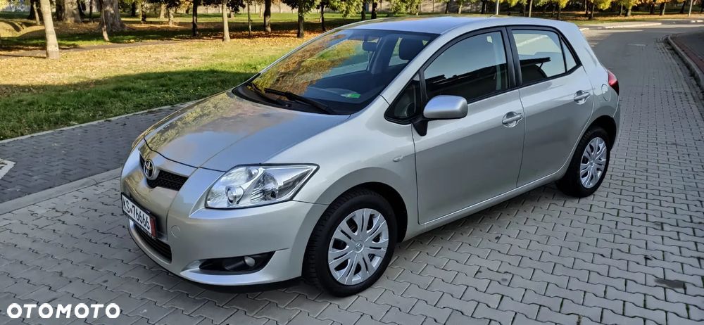 Toyota Auris 1.6 Dynamic MS - 1