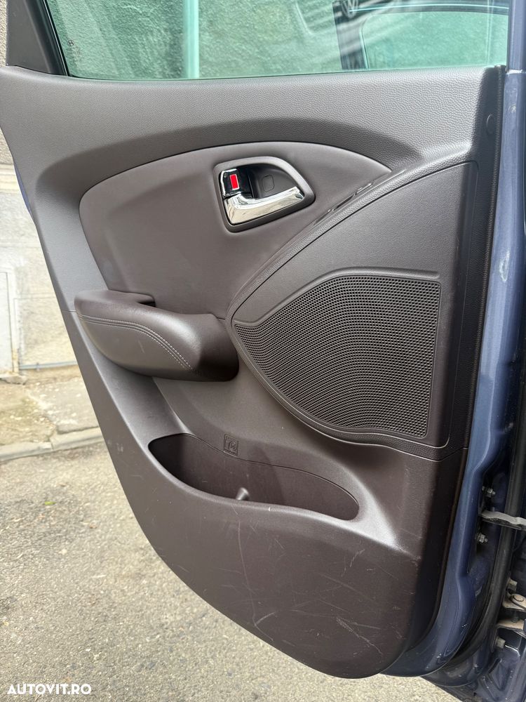 Hyundai ix35 2.0 MPI 2WD GL Classic - 16