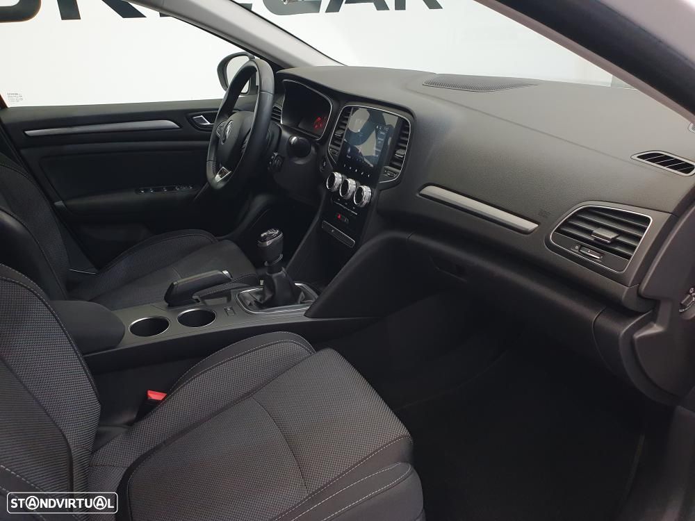 Renault Mégane 1.5 Blue dCi Zen - 13