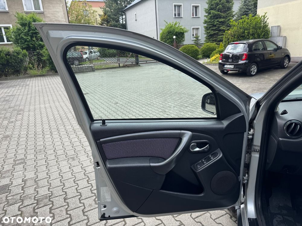 Dacia Duster 1.6 SCe Open S&S - 14