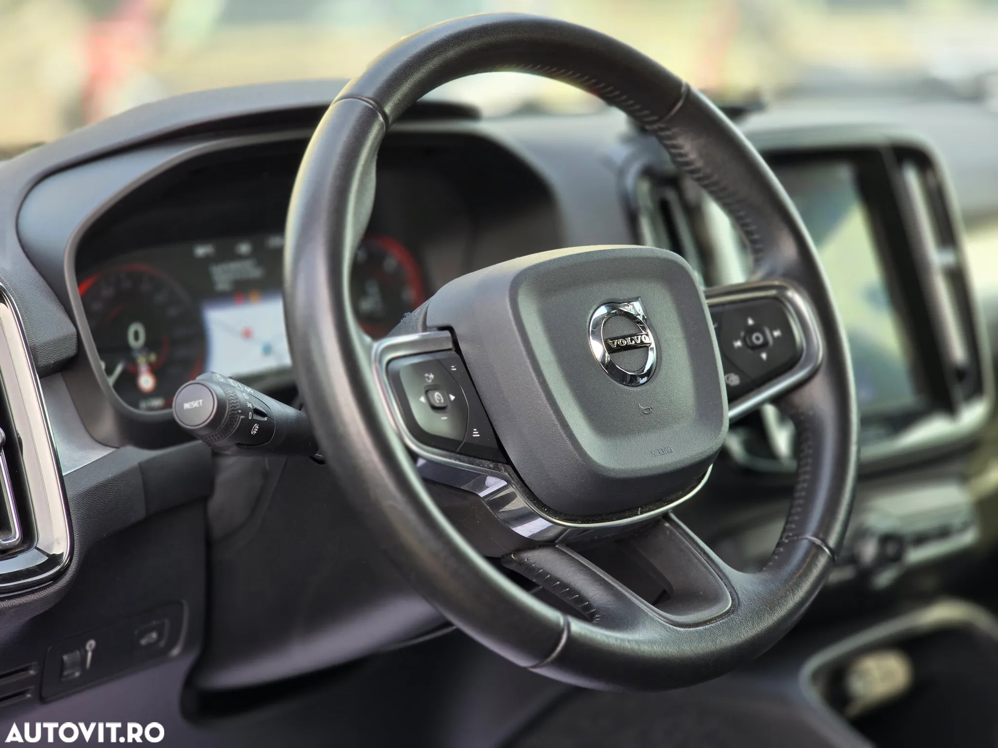 Volvo XC 40 D3 Geartronic Momentum - 8