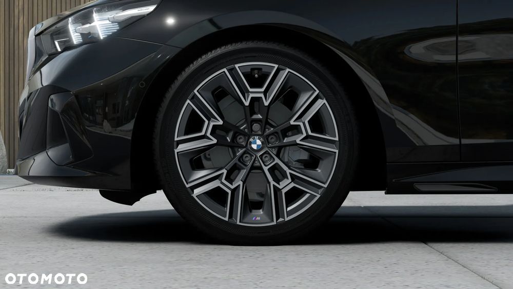 BMW Seria 5 520i mHEV M Sport - 7