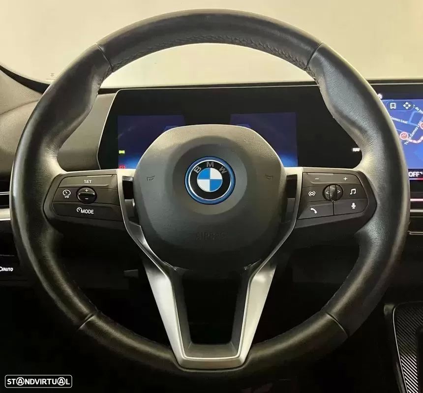 BMW iX1 xDrive30 - 11