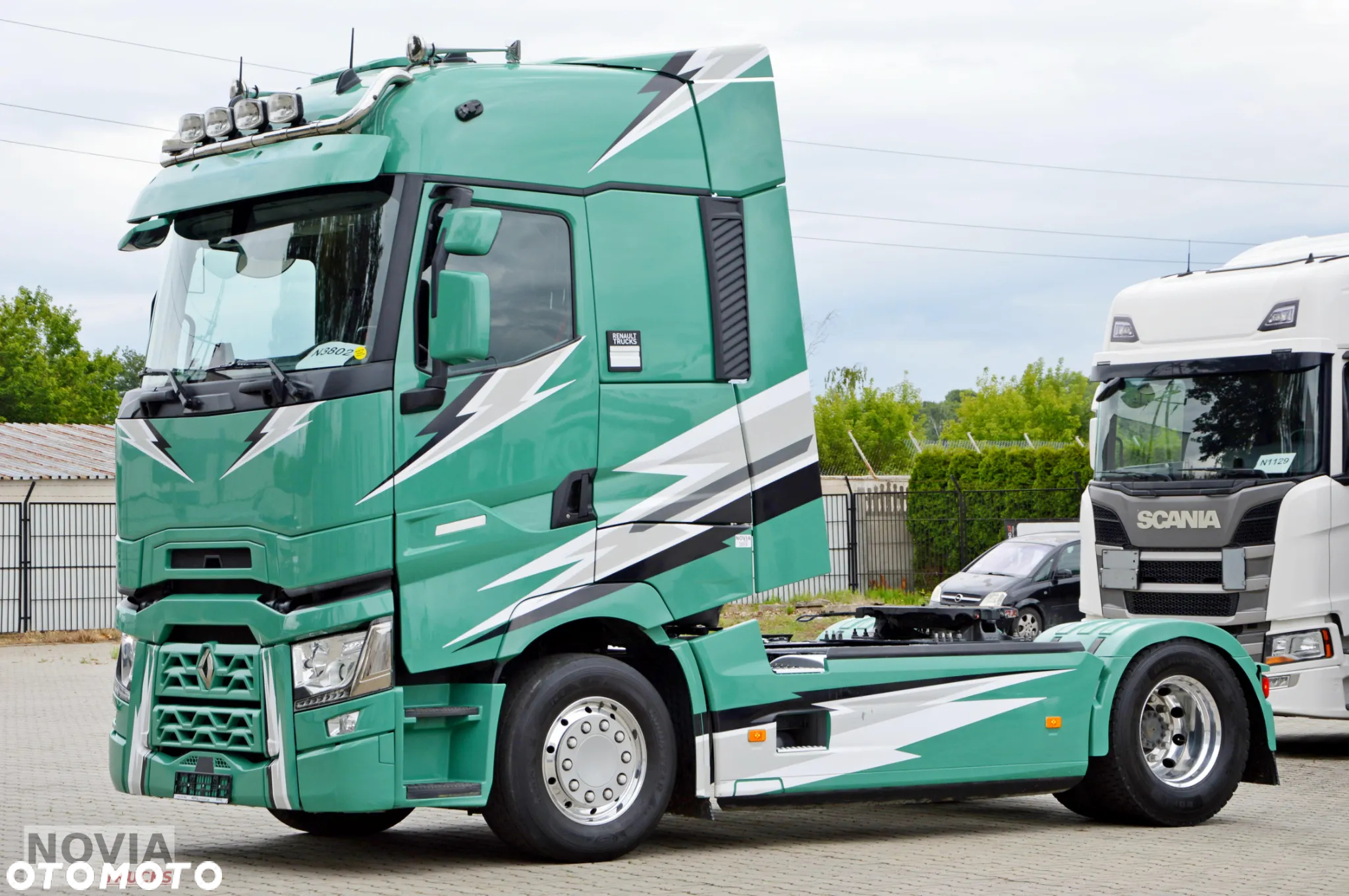 Renault T 520 | NAJBOGATSZA OPCJA | RETARDER VOITH | KLIMA POSTOJOWA | 2 ZBIORNIKI | 2 ŁÓŻKA | MIĘDZYOSIE - 17