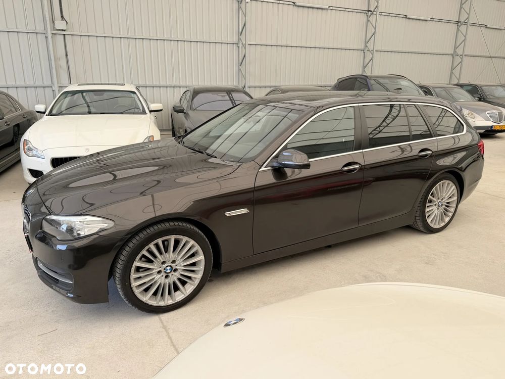 BMW Seria 5 530d xDrive Luxury Line - 10