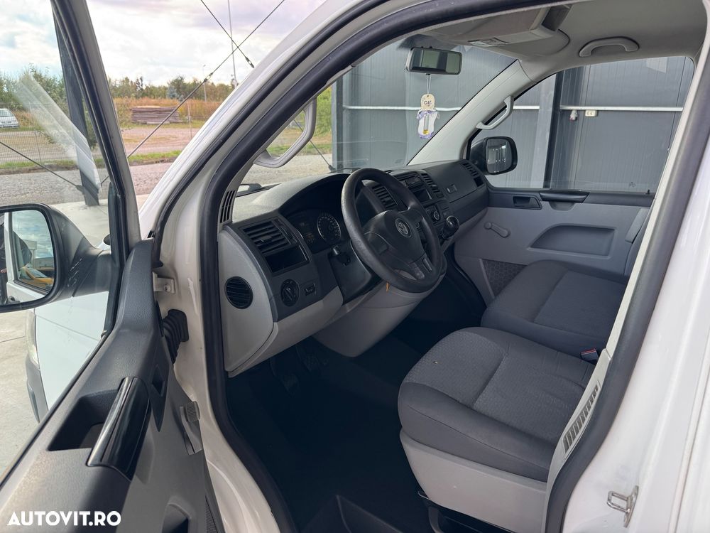 Volkswagen Transporter - 5