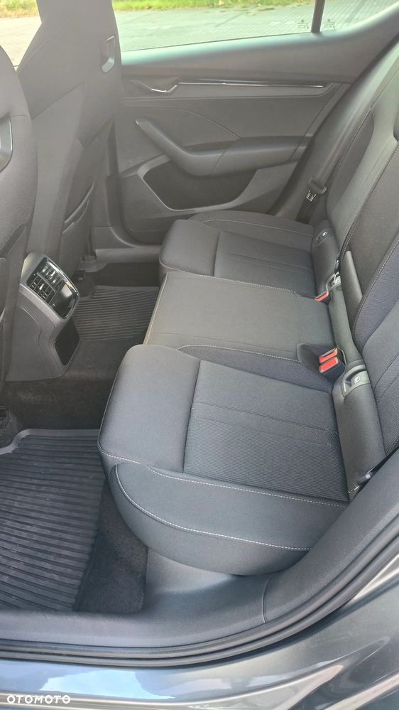Skoda Octavia 2.0 TSI 4x4 Sportline DSG - 16