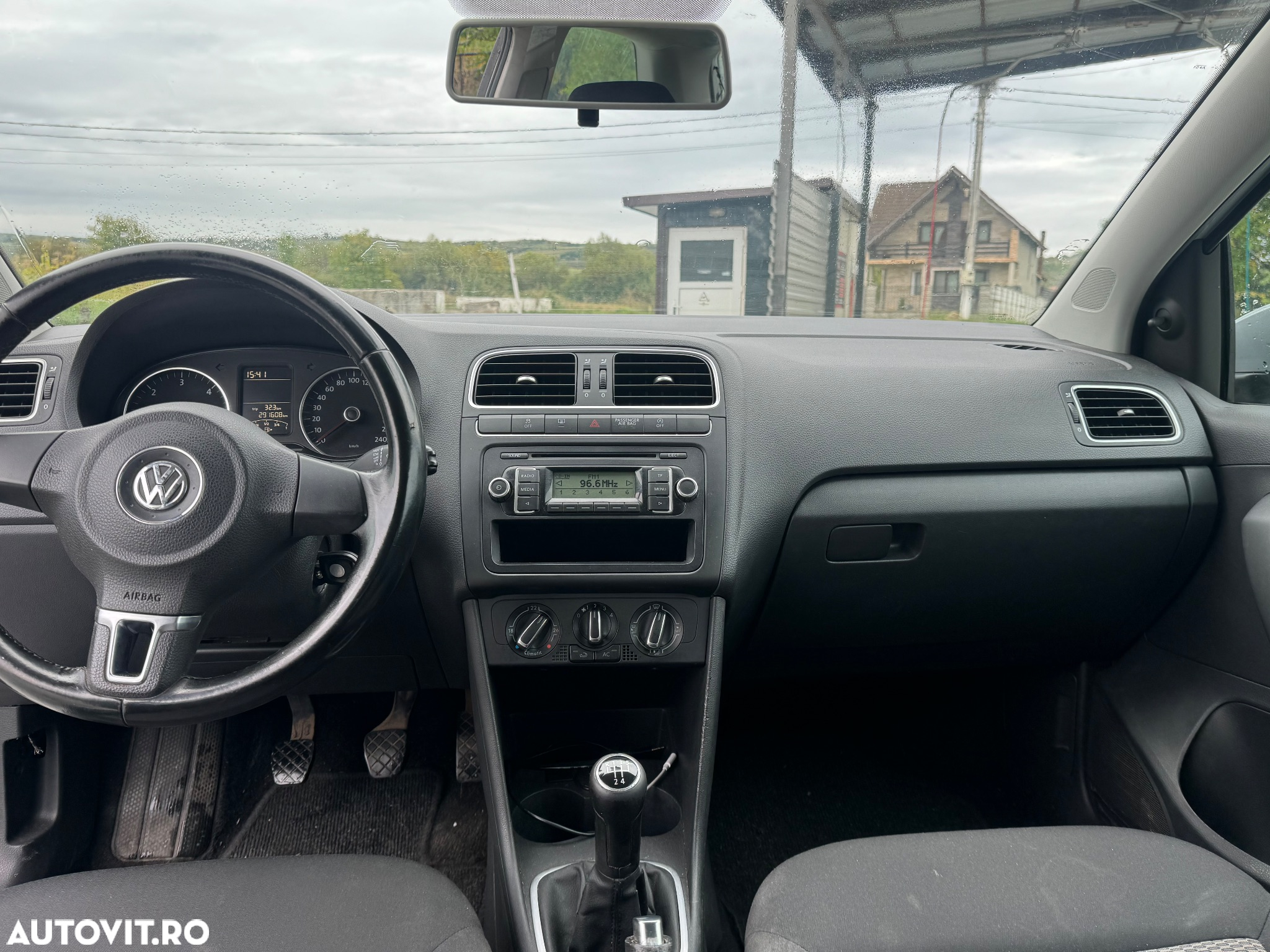 Volkswagen Polo 1.2 TDI Blue Motion - 9