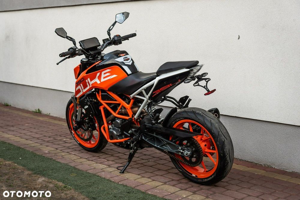 KTM Duke - 5
