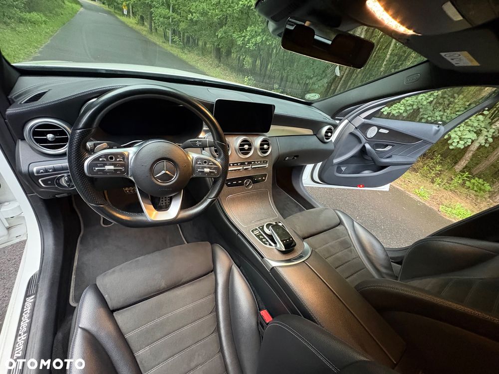Mercedes-Benz Klasa C 300 de 9G-TRONIC - 9