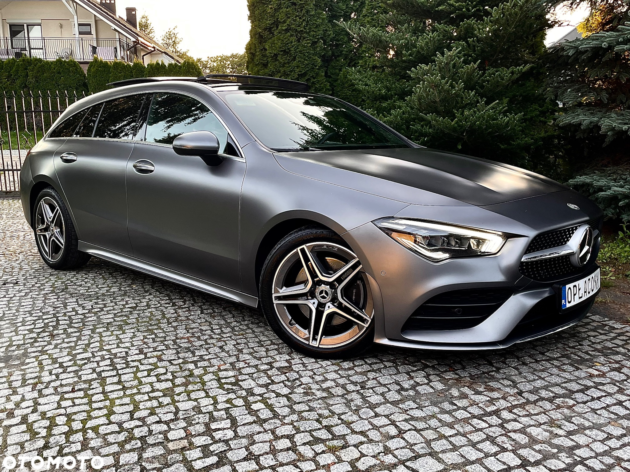 Mercedes-Benz CLA 200 d Shooting Brake 8G-DCT Edition AMG Line - 4