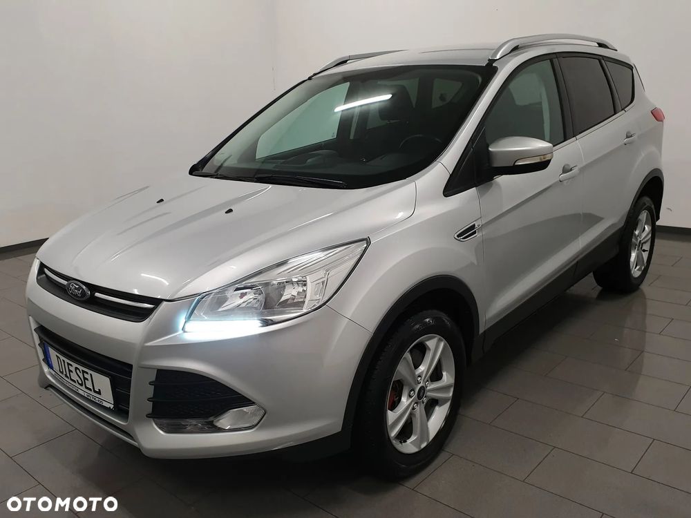 Ford Kuga - 1
