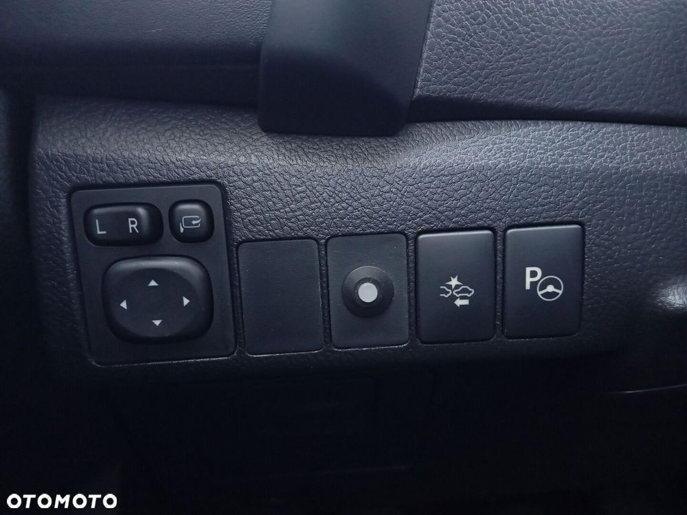 Toyota Auris 1.6 Selection - 19