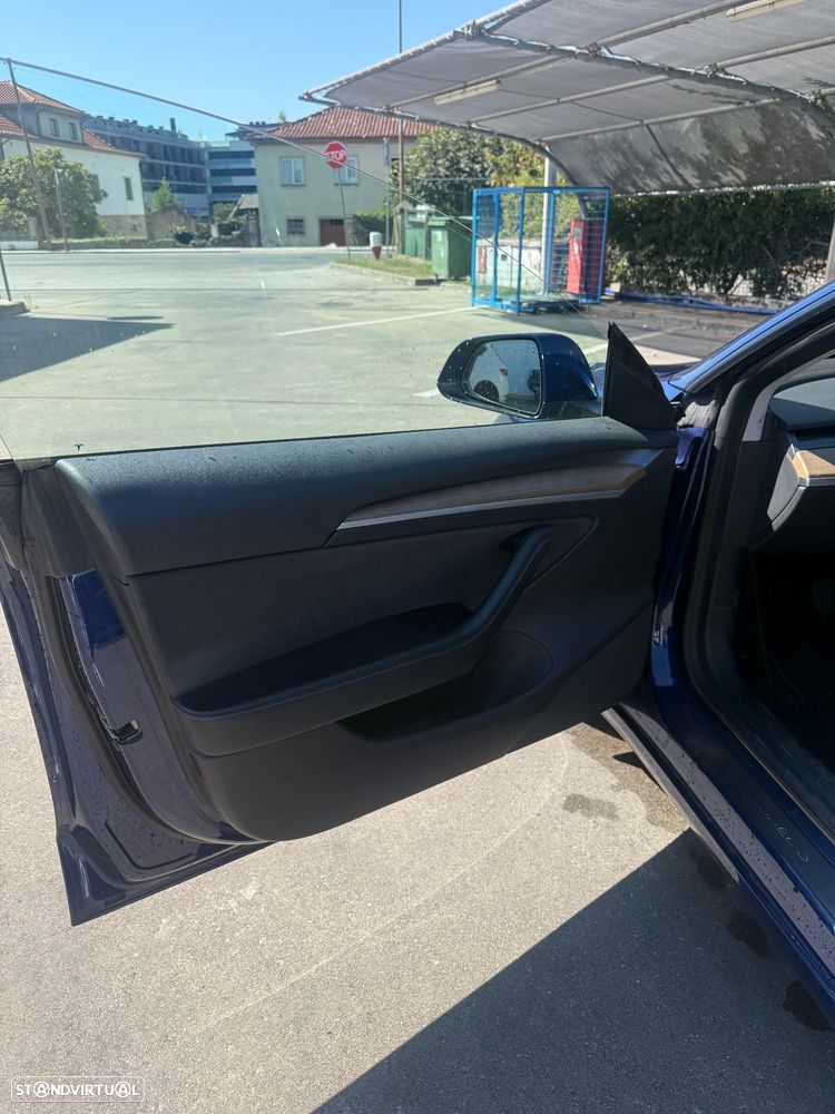 Tesla Model 3 Long Range Tração Integral - 4