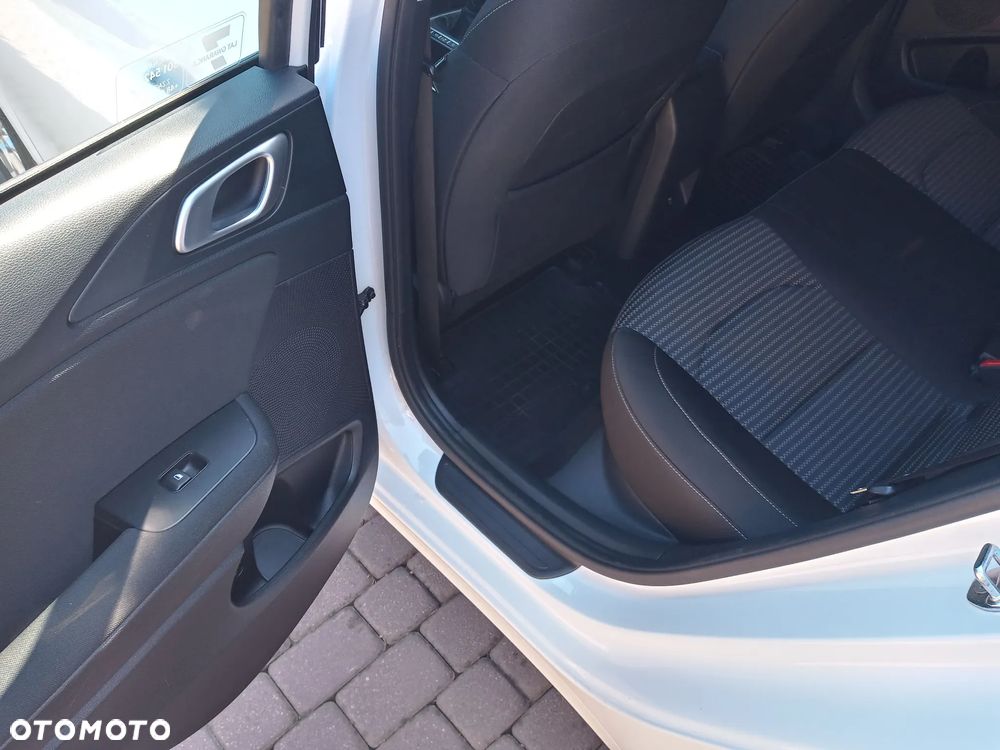 Kia Ceed 1.5 T-GDI M - 24