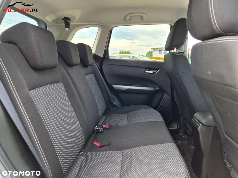 Suzuki Vitara - 13