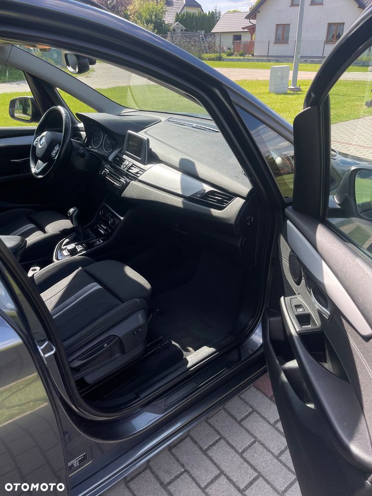 BMW Seria 2 216d Luxury Line - 7
