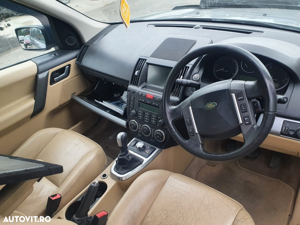 carcasa filtru aer carlig remorcare Land Rover freelander 2 2008 motor 2.2 d 224dt 160cp dezmembrez dezmembrari - 5