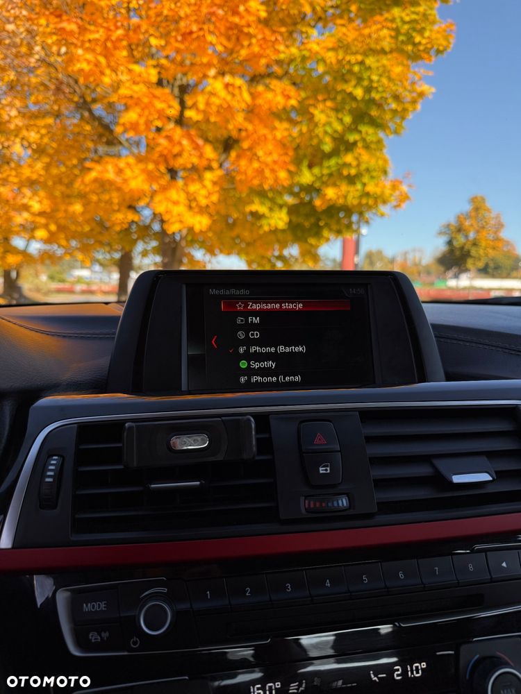 BMW Seria 3 320i - 16