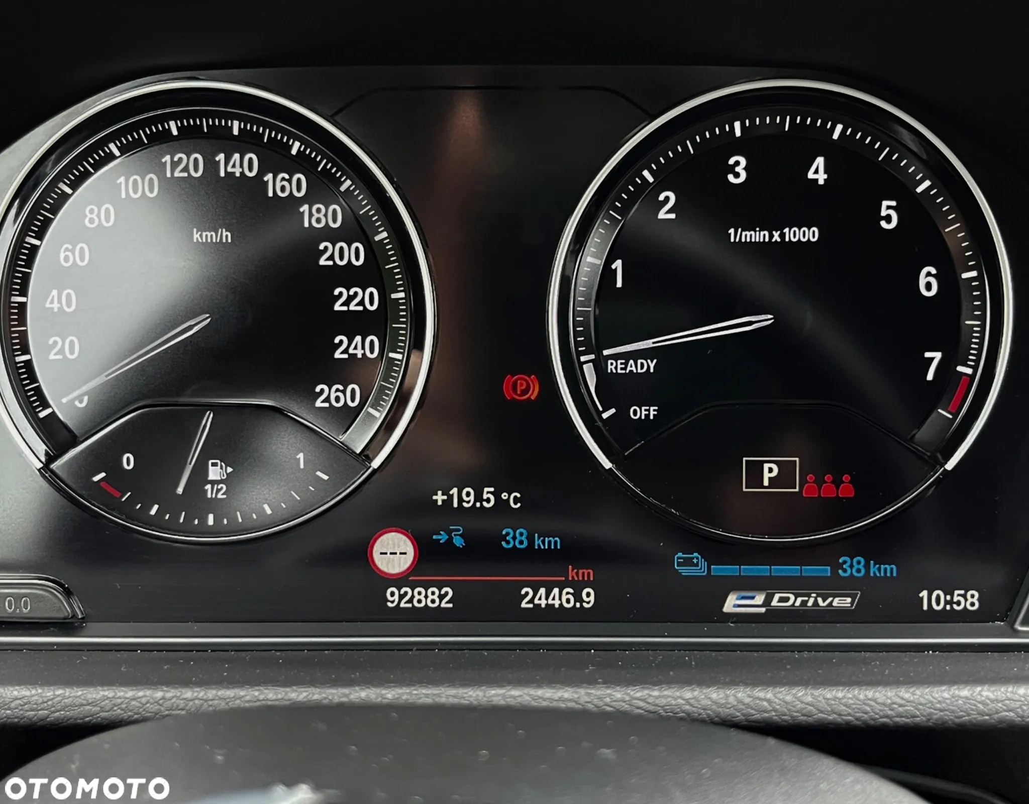 BMW X1 xDrive25e Business Edition - 26