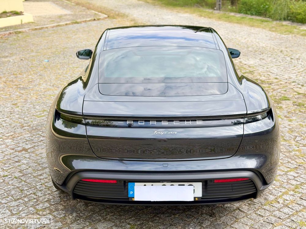 Porsche Taycan Standard - 13