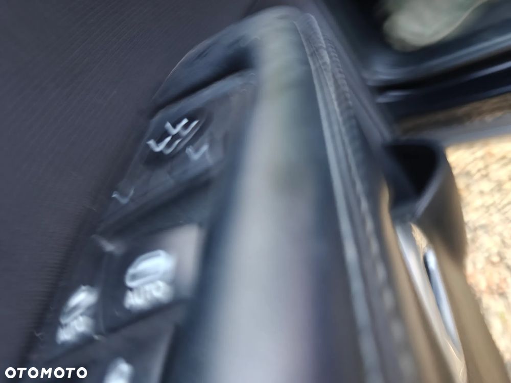 Dodge Challenger Automatik SXT Plus - 10