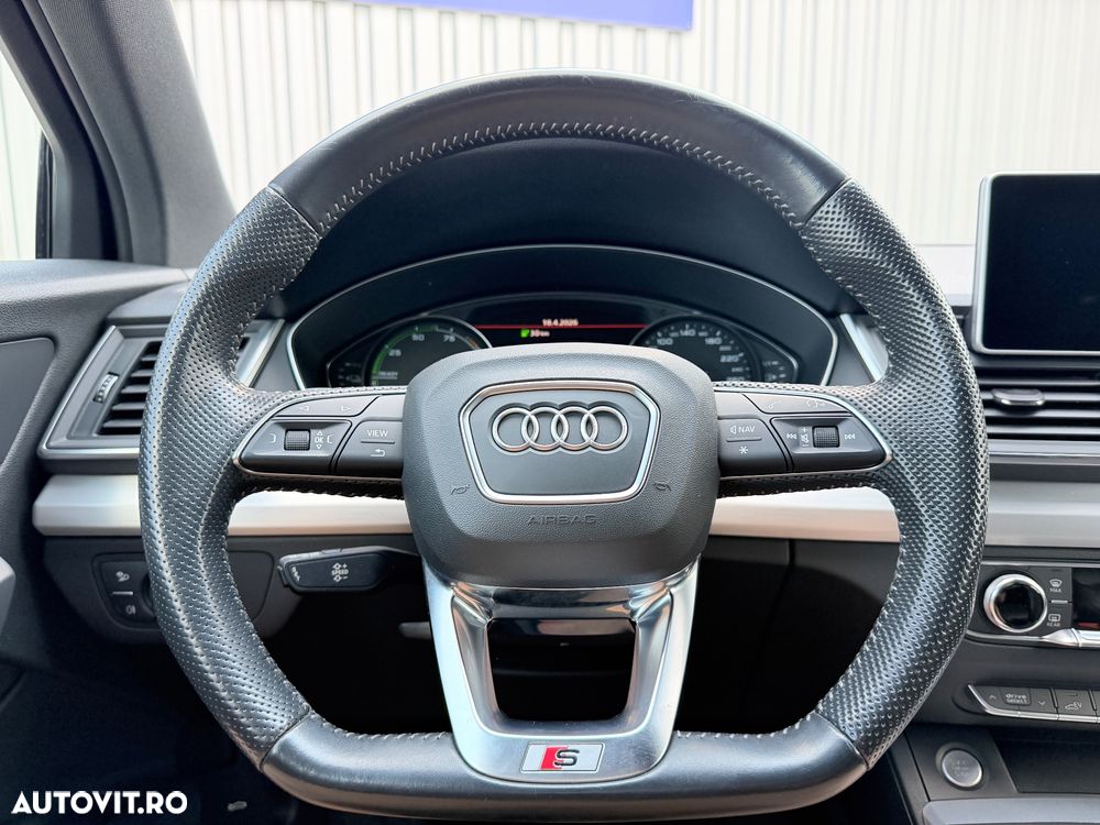 Audi Q5 50 TFSI e quattro S tronic PHEV Basic - 14