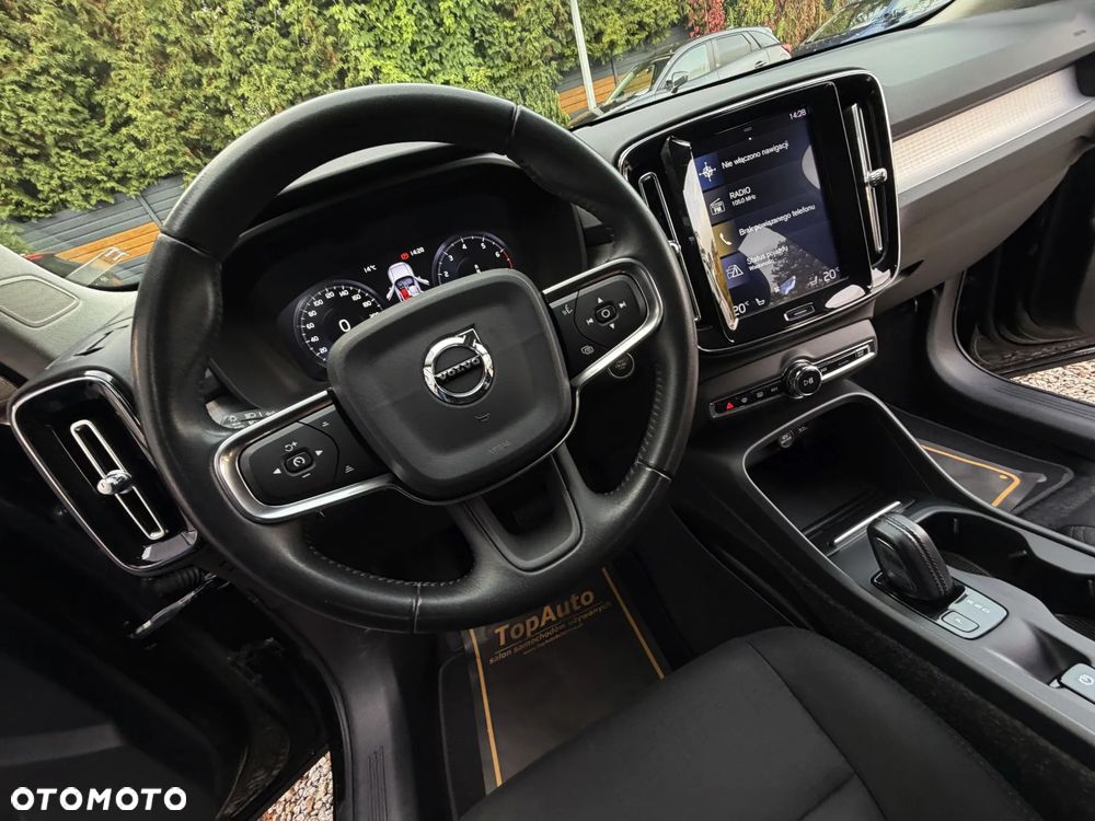 Volvo XC 40 - 27