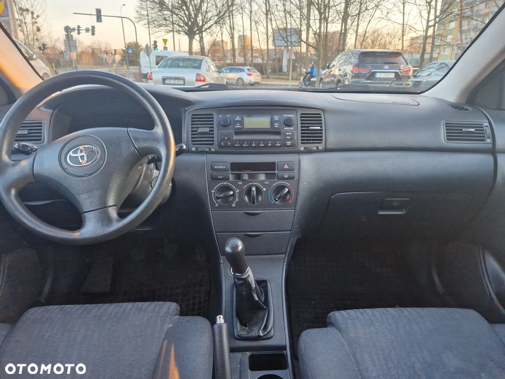 Toyota Corolla 1.4 VVT-i Terra - 5