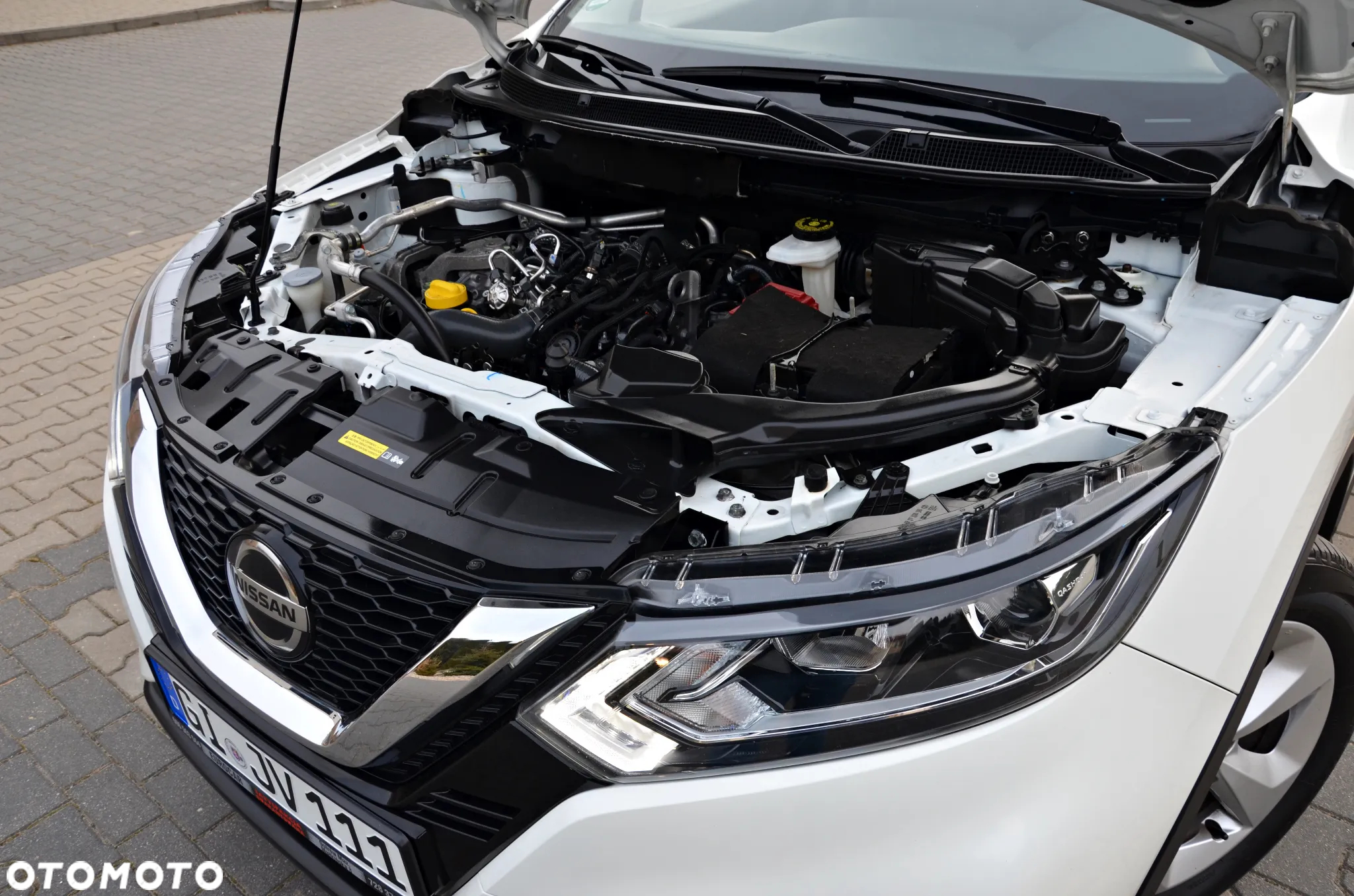 Nissan Qashqai 1.3 DIG-T DCT TEKNA - 40