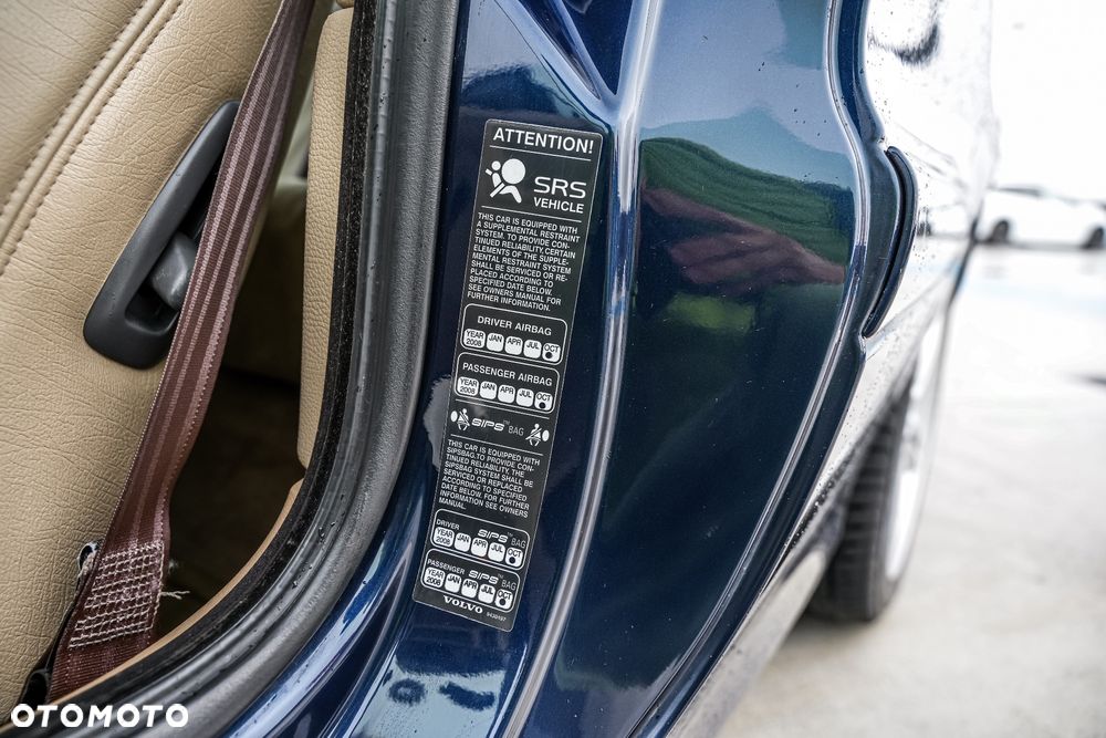 Volvo C70 - 32