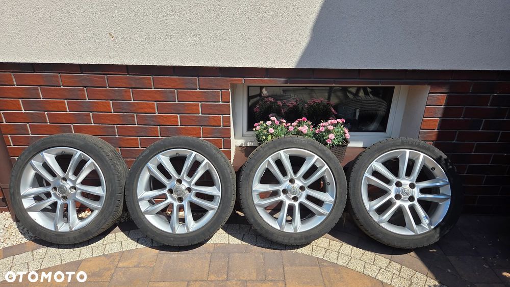 Koła opel Corsa D 215/45 R17 - 1