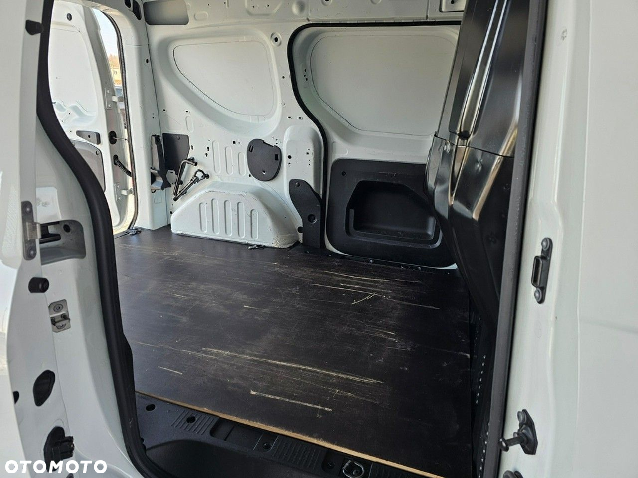 Renault Express - 10