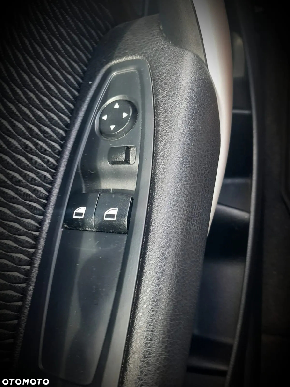 BMW Seria 1 114i - 8