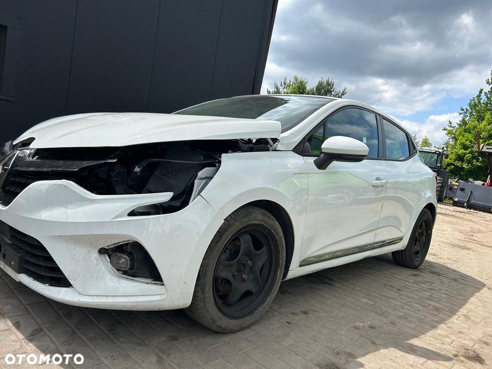 Renault Clio Energy dCi 110 Start & Stop INITIALE PARIS - 23