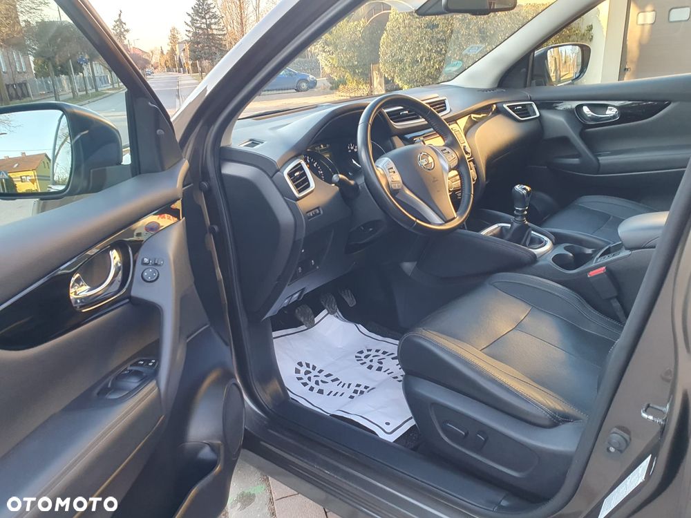 Nissan Qashqai 1.6 DIG-T Tekna+ - 12