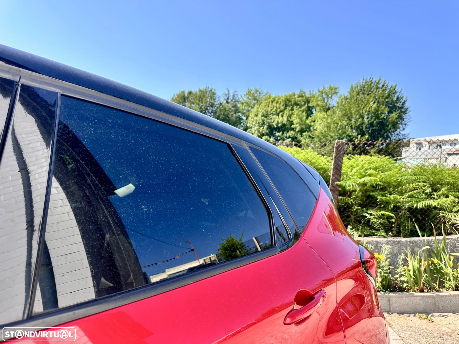 Renault Captur 1.2 TCe Exclusive XMOD - 26