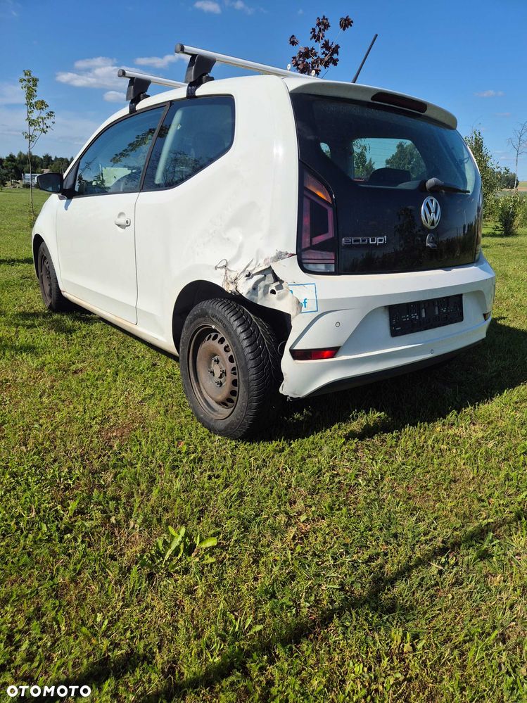 Volkswagen up! - 4