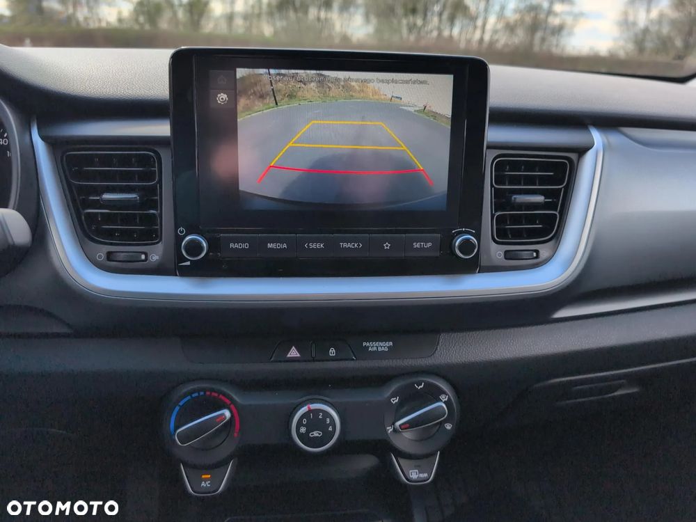 Kia Stonic 1.0 T-GDI M - 26